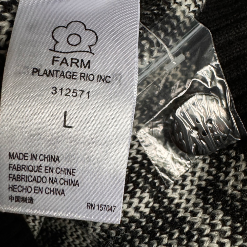 Farm Rio Chunky Knit Pineapple Gardens Sweater - Picture 12 of 16